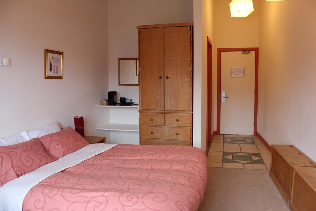 Killary Adventure Centre Hotel Leenaun Bilik gambar